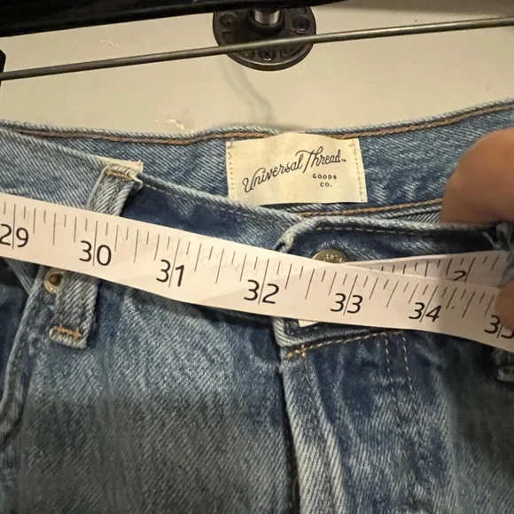 Universal Thread Women's Riveted Button-fly Jeans Size 6 - Picture 5 of 8